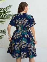 Plus Size Floral Print Wrapped V-Neck Women Dresses